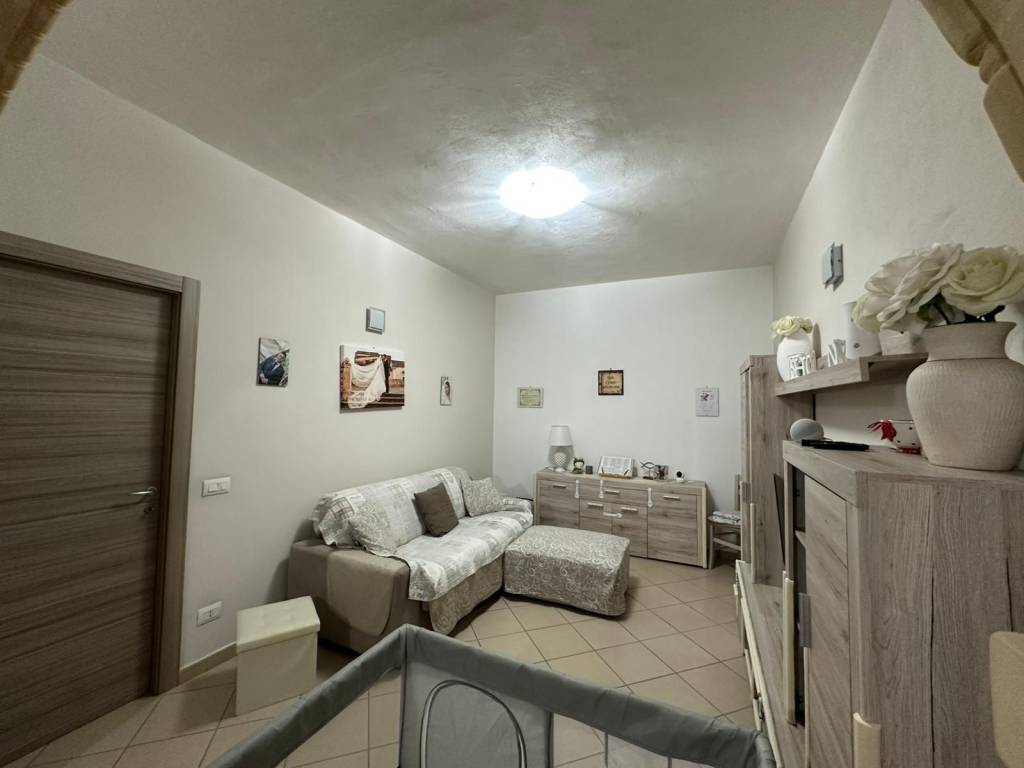 Casa indipendente a Avola in Via Molise - Foto 2