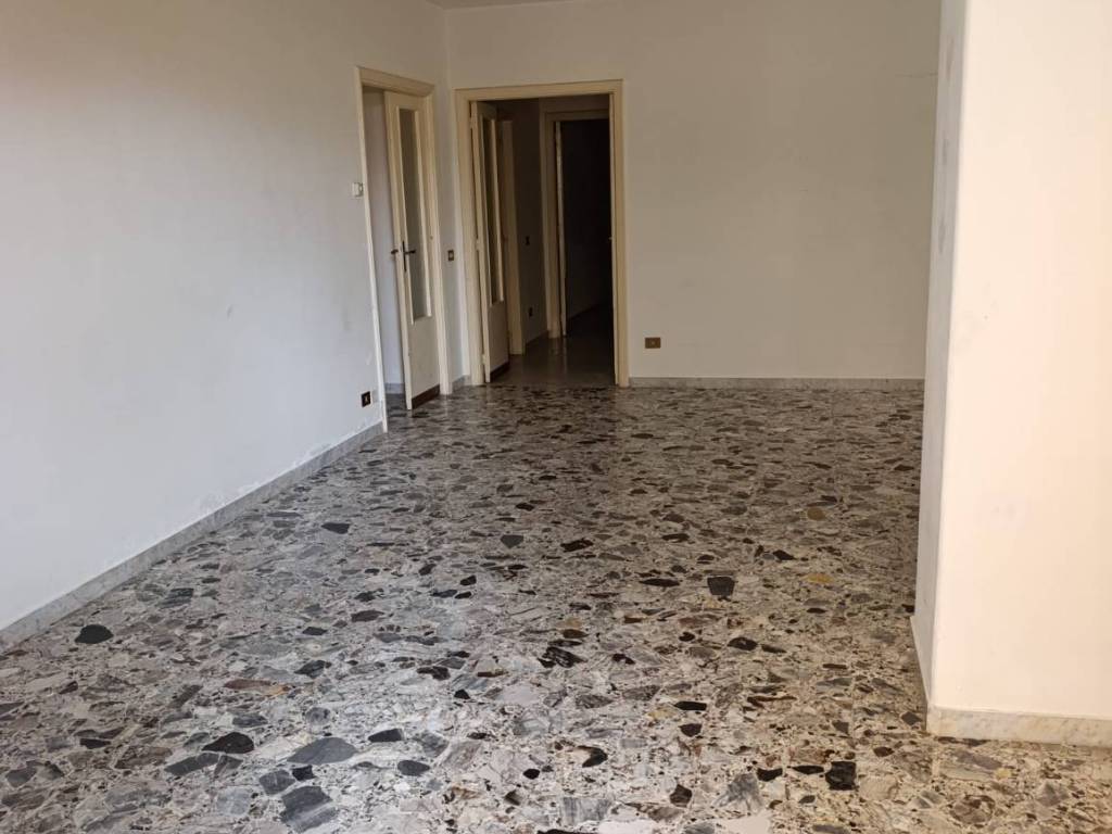 Appartamento a Catanzaro in Via Milano - Foto 3