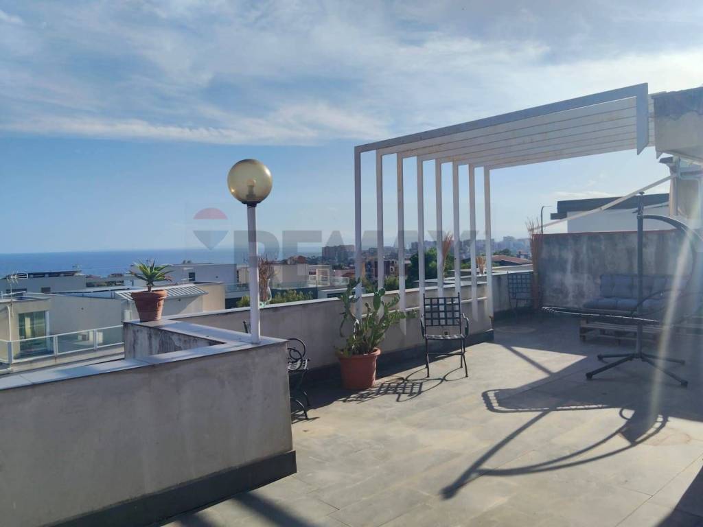 Appartamento a Catania in Viale Angelo Vasta, 4 - Foto 2