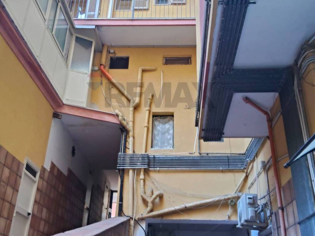 Appartamento a Catania in Via Genova, 18 - Foto 2