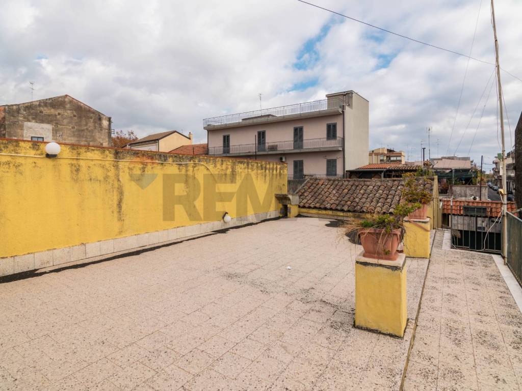 Casa indipendente a Acireale in Via Vittorio Emanuele III, 185 - Foto 3