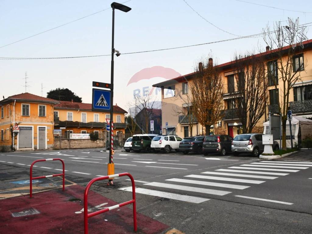 Terreno a Cairate in VIA CARDUCCI - Foto 4