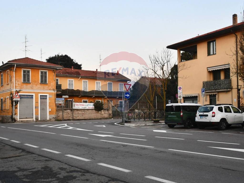 Terreno a Cairate in VIA CARDUCCI - Foto 5