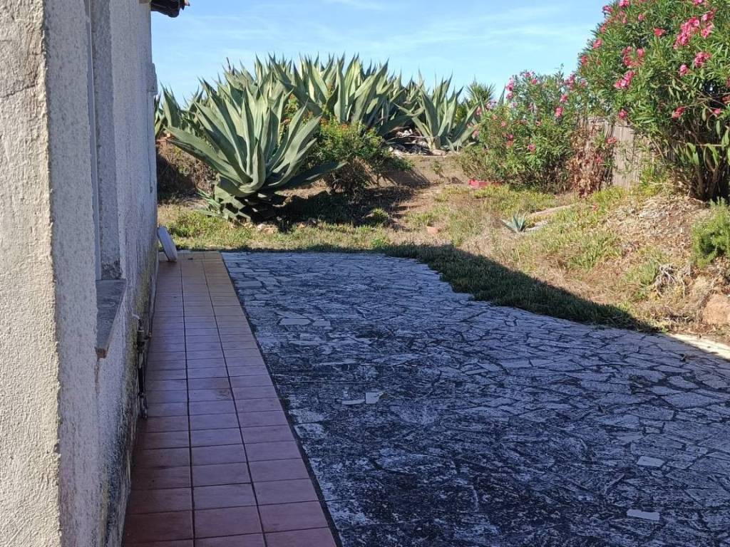 Villa a Ardea in Via delle Rose - Foto 4