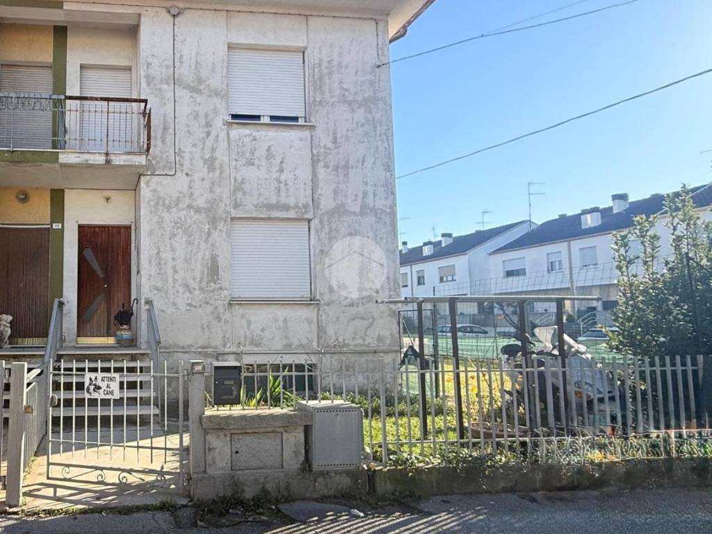 Casa indipendente a Cartoceto in Via Ugo Foscolo, 21 - Foto 2