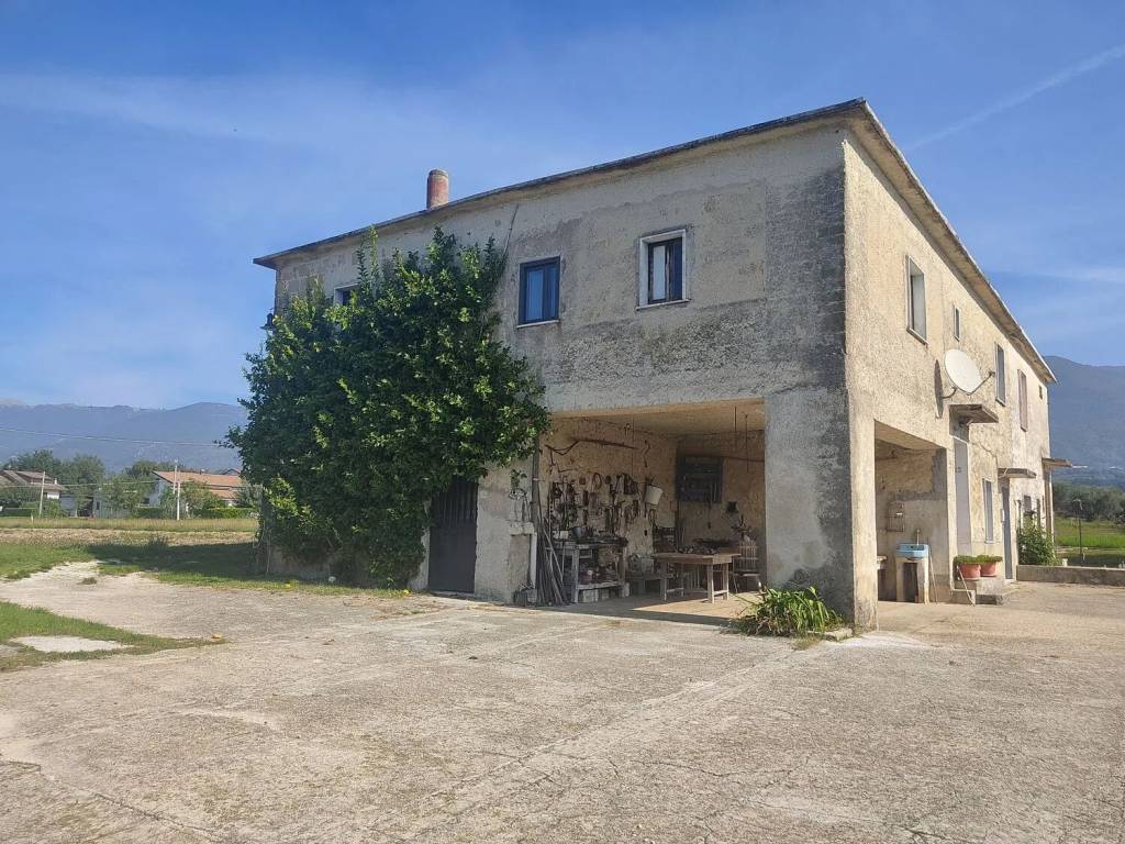 Villa a Gioia sannitica in Frazione Carattano Via Uzzi - Foto 3