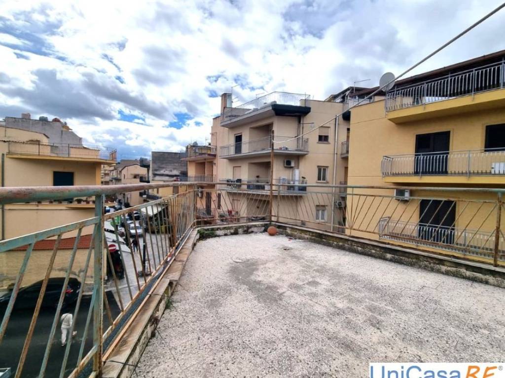 Casa indipendente a Bagheria in Via Palagonia, 94 - Foto 3