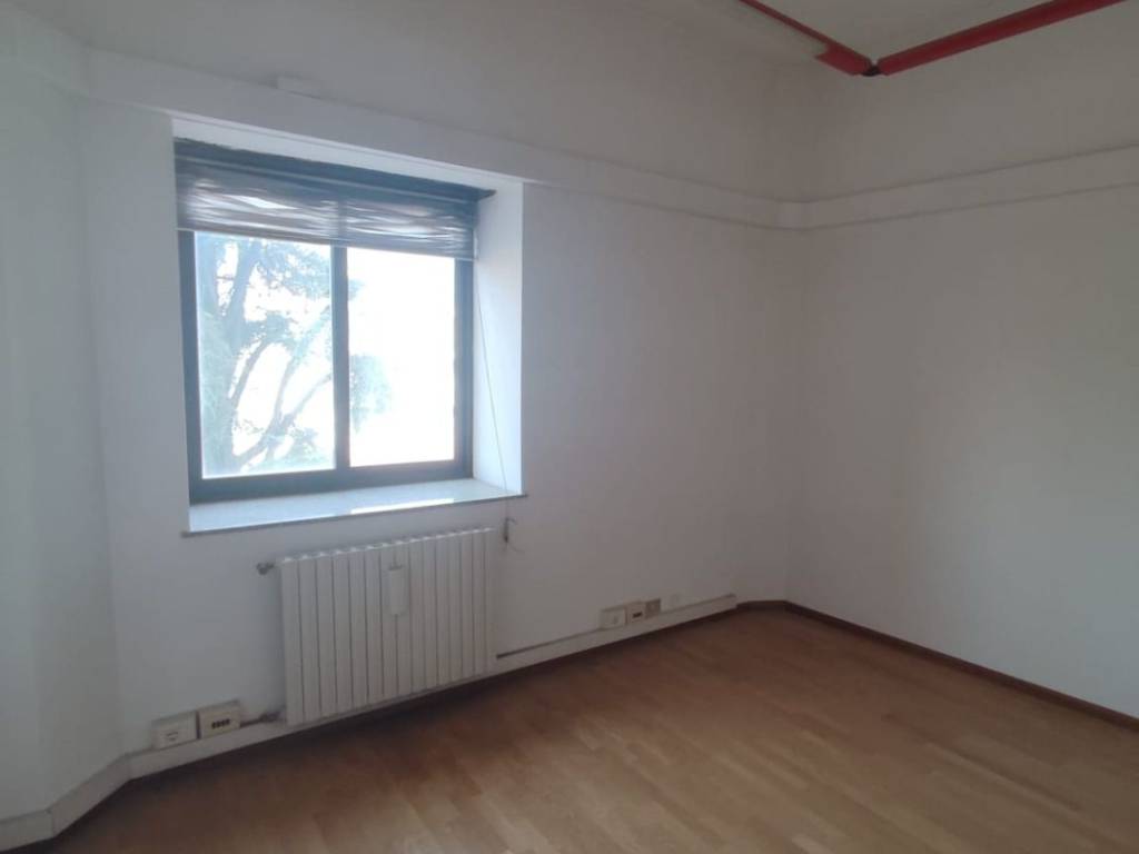Immobile a Reggio emilia in Via Emilia all'Angelo - Foto 4
