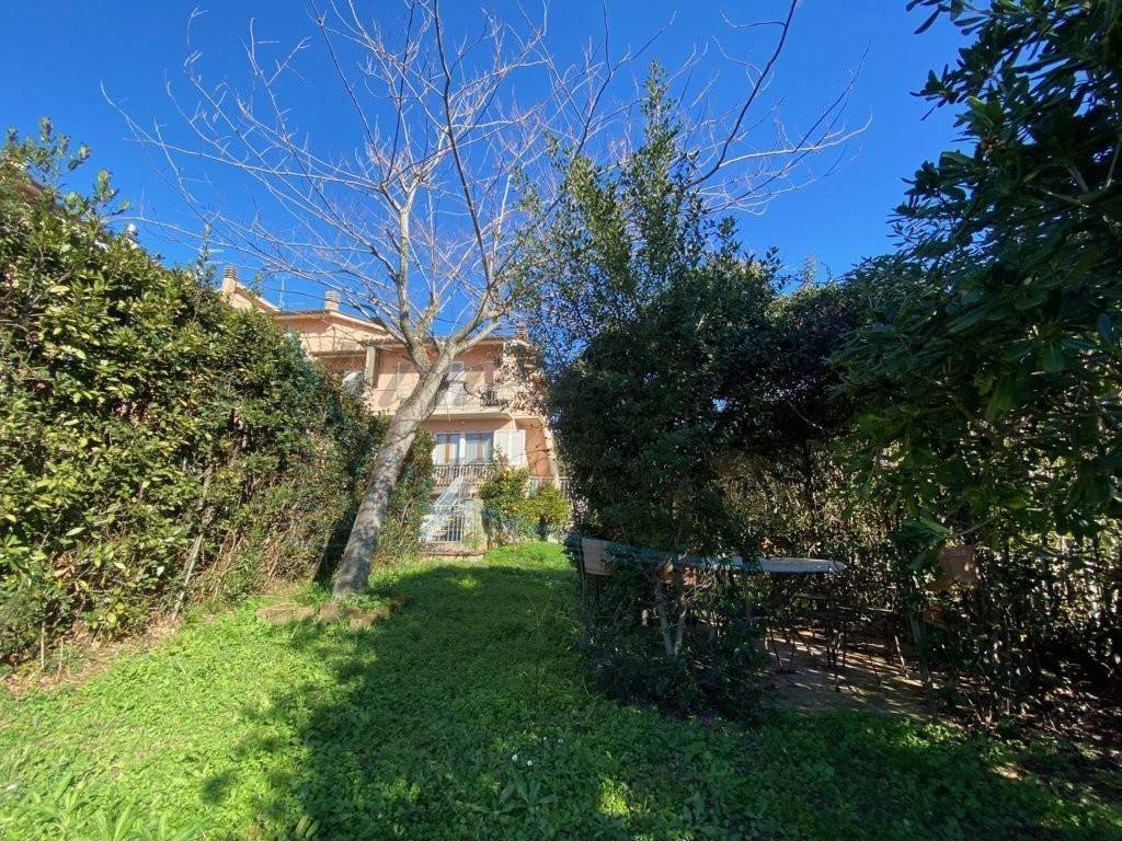 Appartamento a Rosignano marittimo in Via Arno - Foto 2