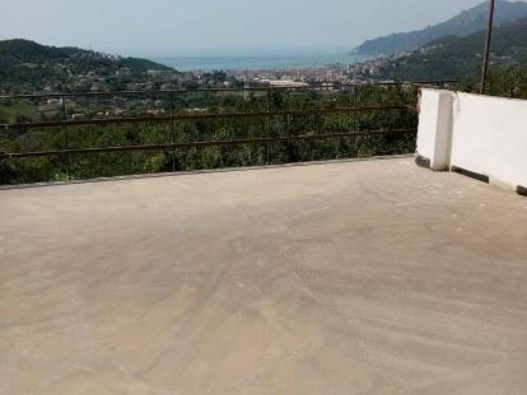 Villa a Salerno in Via della Sanginella - Foto 4