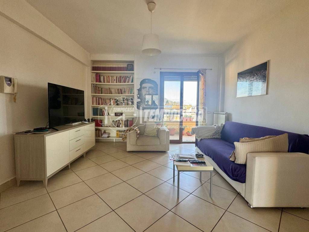 Appartamento a Caserta in Via Dario Russo - Foto 3