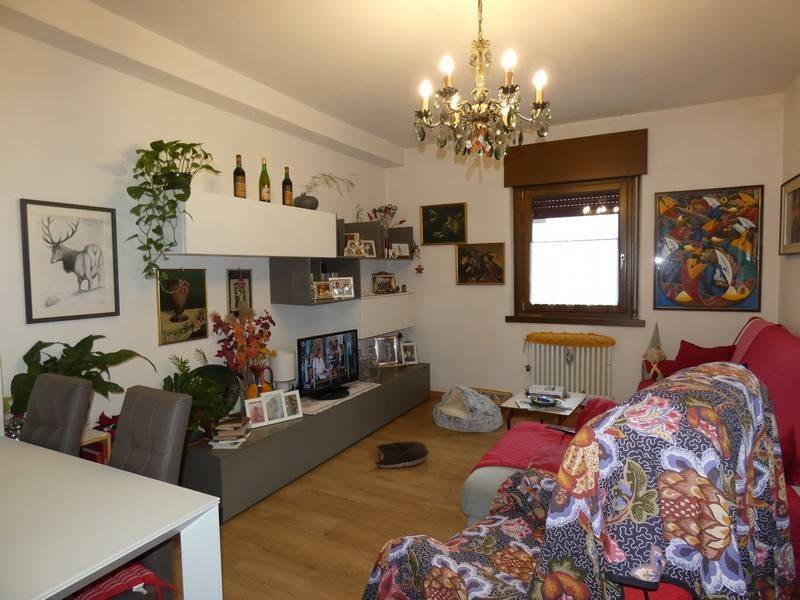 Appartamento a Tione di trento in Via Cavalier Leonida Righi, 7 - Foto 4