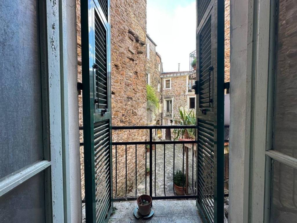 Appartamento a Perinaldo in VIA CASTELLO - Foto 2