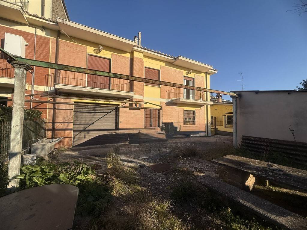 Casa indipendente a Palestrina in Via Michelangelo Buonarroti - Foto 2