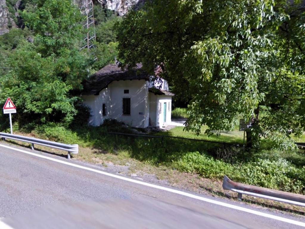 Villa a Trasquera in Via Sempione, 15 - Foto 2