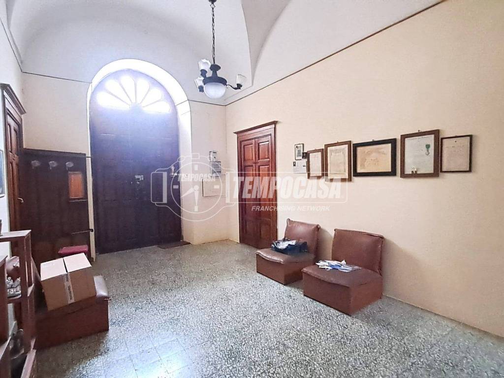 Casa indipendente a Adelfia in Via Rutigliano 54/54/A-54/B - Foto 4
