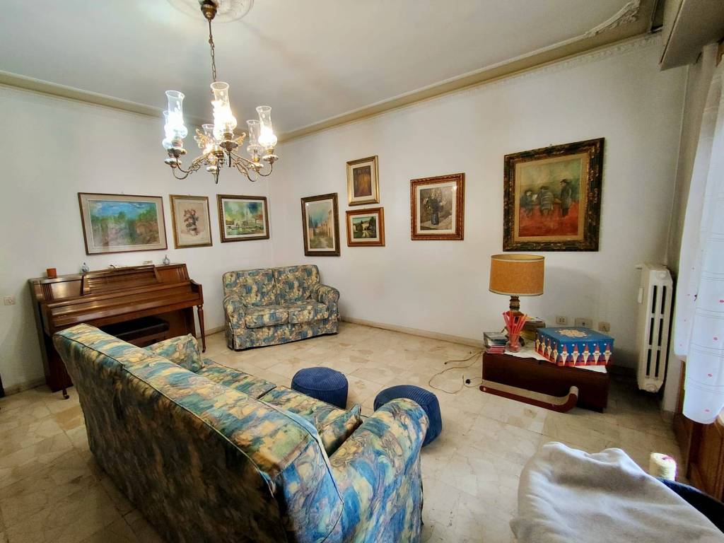 Appartamento a Prato in Via Carlo Marx - Foto 2