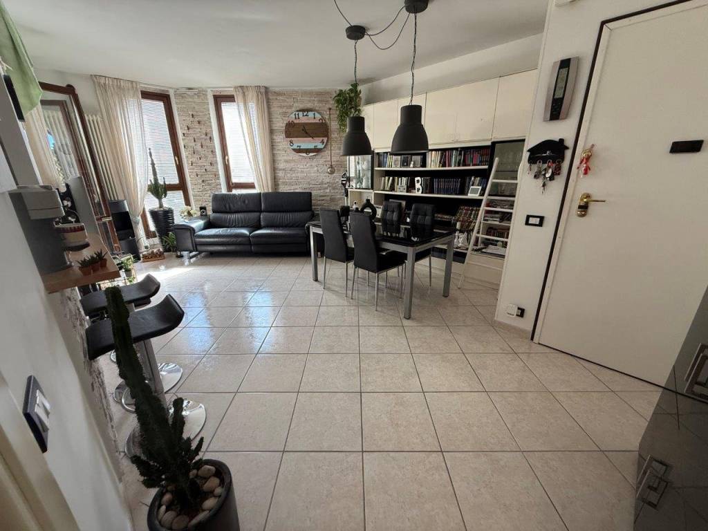Appartamento a Civitanova marche in Via Martiri delle Foibe, 10 - Foto 3