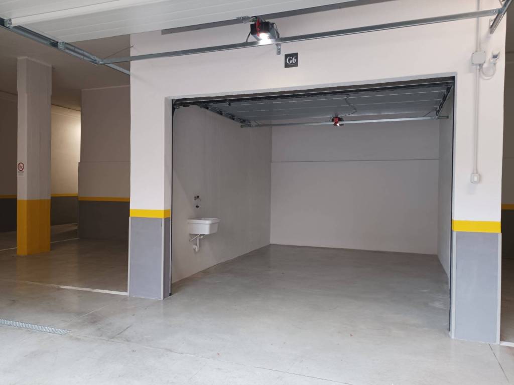 Box / garage a Pescara in Via Luigi Marchetti - Foto 4