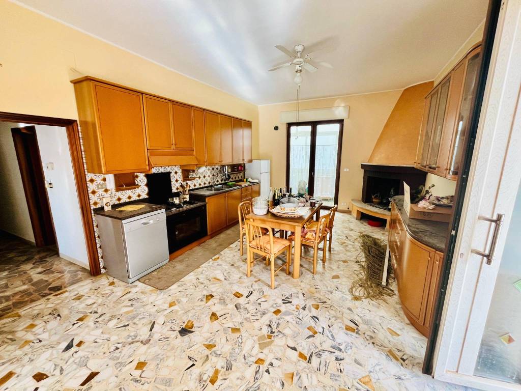 Villa a Capurso in Via Ortolabruna - Foto 5