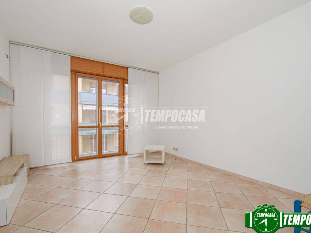 Appartamento a Voghera in Via Luigi Barbieri - Foto 2