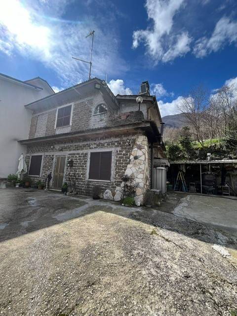 Casa indipendente a Sora in Via Compre - Foto 2