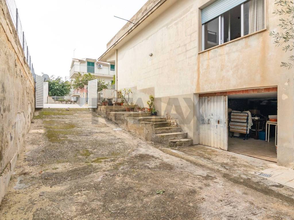 Villa a Scicli in via francesca da rimini, 55 - Foto 4