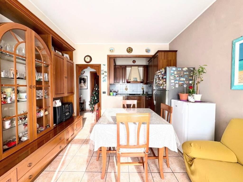 Appartamento a La loggia in Via E. Belli, 5 - Foto 3