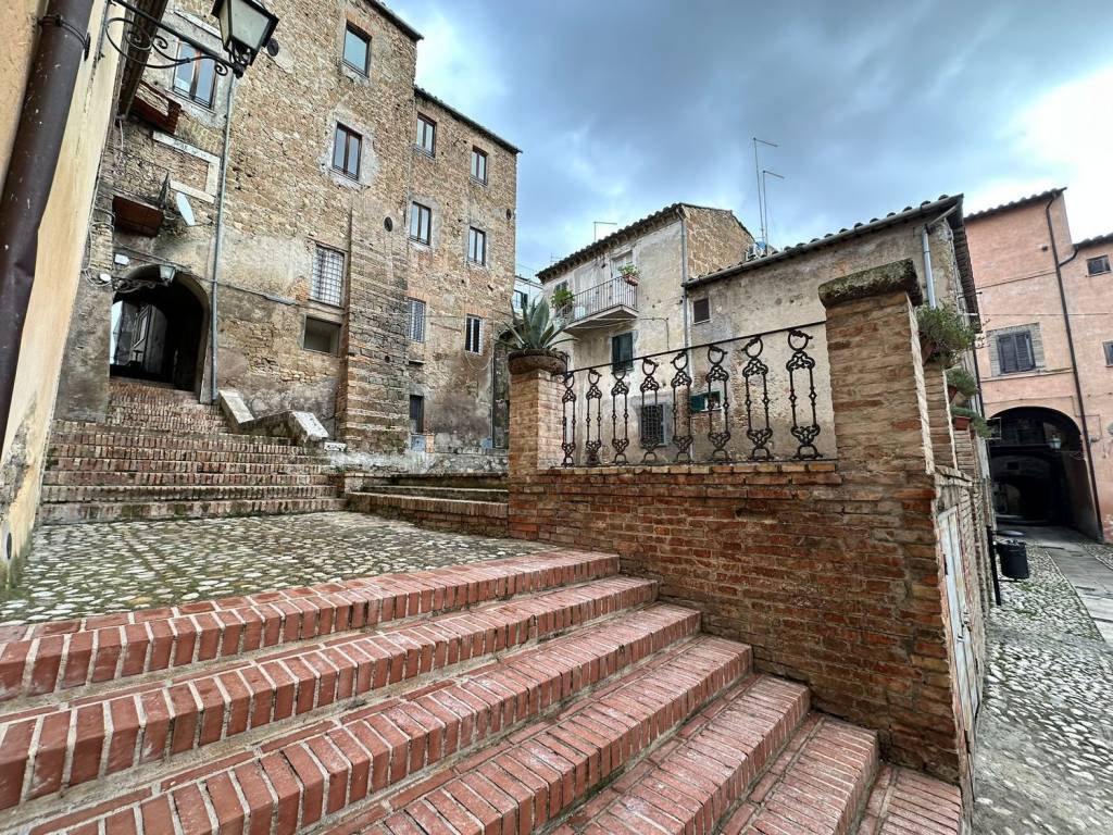 Appartamento a Collevecchio in Via Savoia - Foto 5