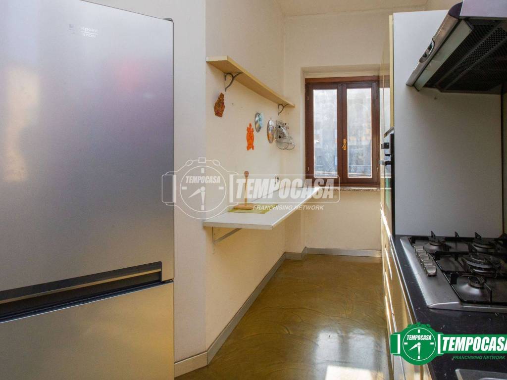 Appartamento a Busto arsizio in Via Risorgimento, 12 - Foto 2