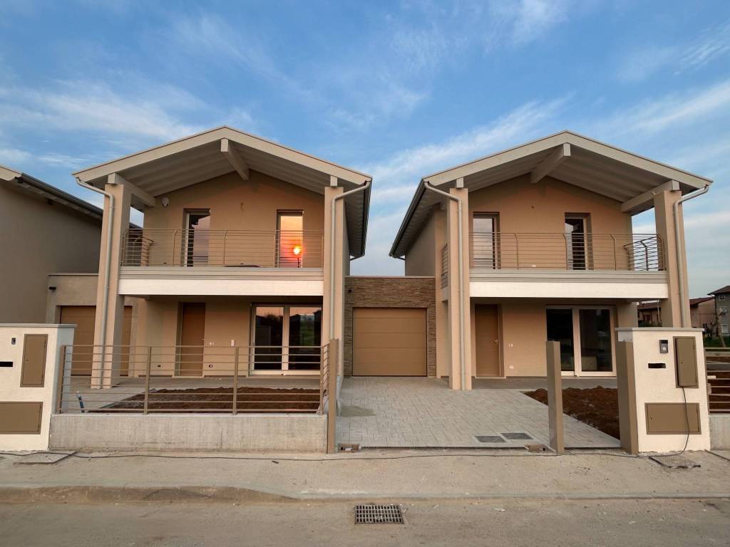 Villa a Rezzato in Via Sergio Leone - Foto 4