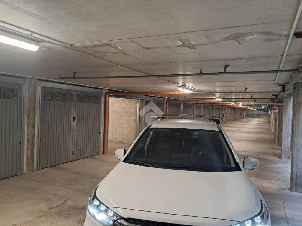 Box / garage a Saronno in Via Leonardo da Vinci - Foto 5