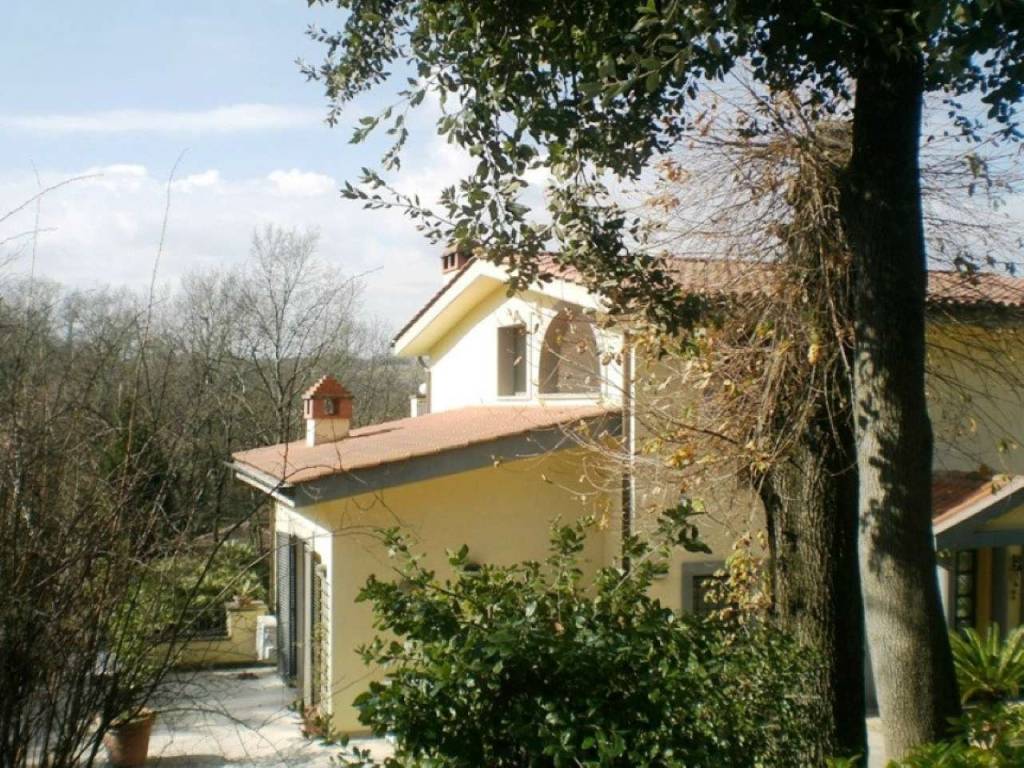 Appartamento a Riano in Via Tiberina - Foto 2