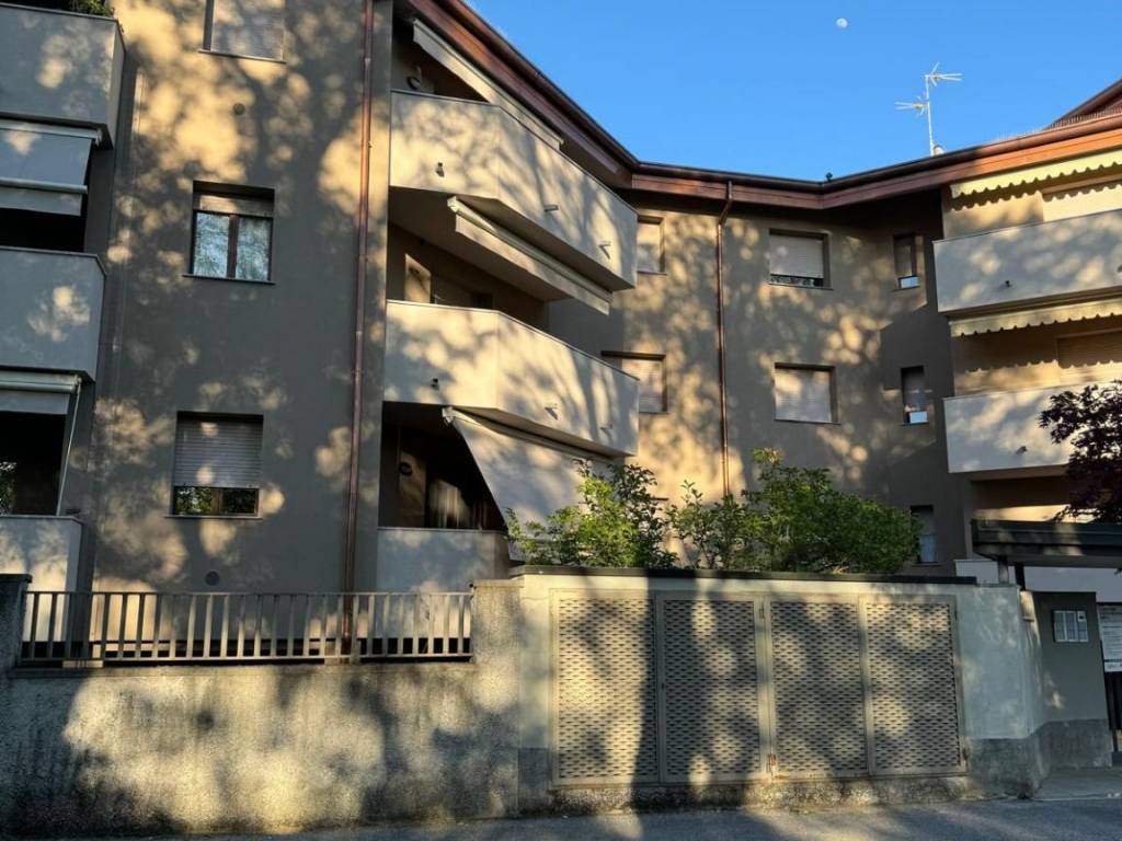 Appartamento a Lodi in Via Camilla Tavazzi Catenago, 34 - Foto 2