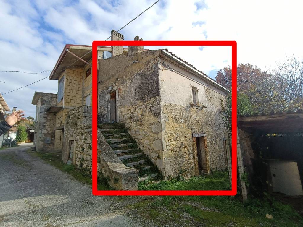 Rustico / casale a Fara filiorum petri in Via Colle Pagnotta - Foto 2