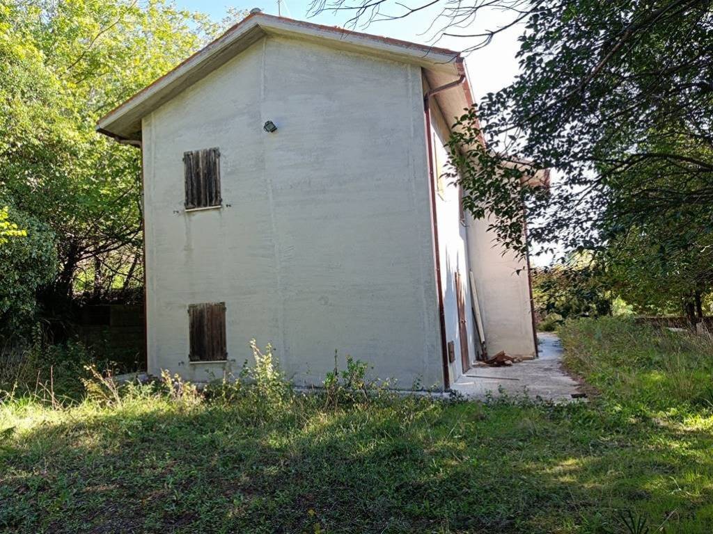 Casa indipendente a San severino marche in Loc. Pitino, 107 - Foto 5