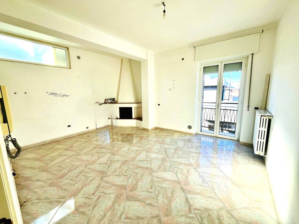Appartamento a Capurso in Via Gennaro Venisti - Foto 5