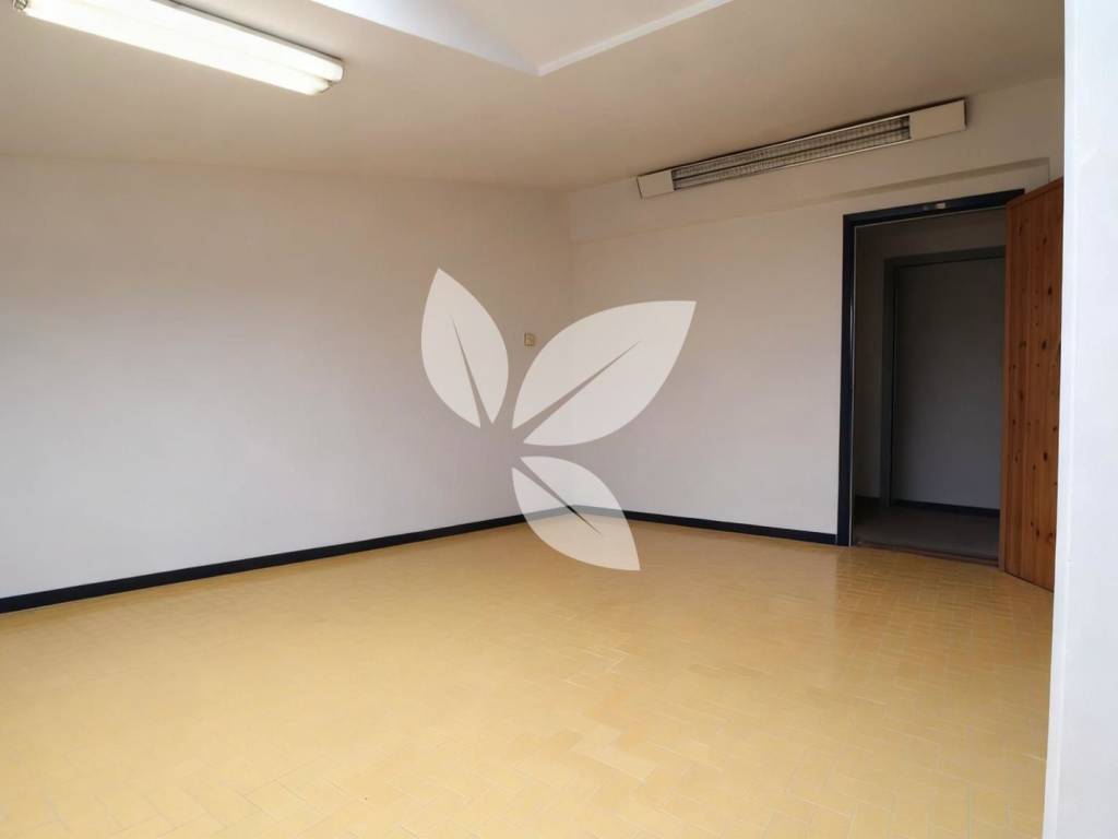 Appartamento a Salsomaggiore terme in Viale Fidenza - Foto 3