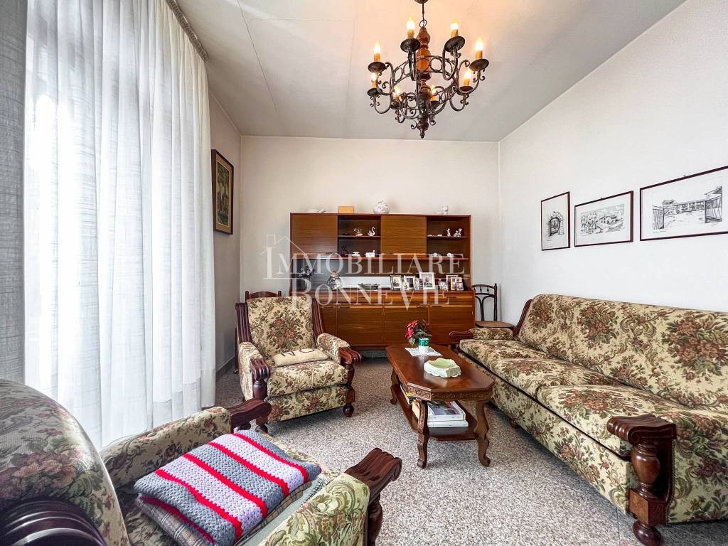 Appartamento a Vedano olona in Piazza San Maurizio - Foto 4