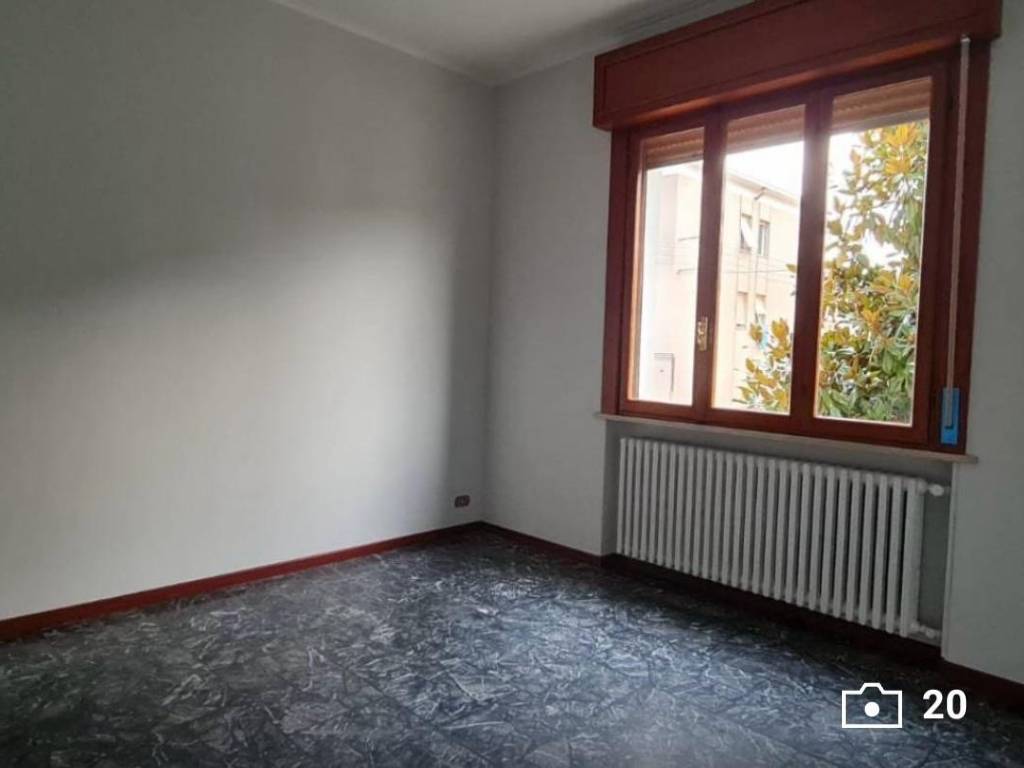 Appartamento a Parma in Via Biagio Riguzzi, 23 - Foto 2