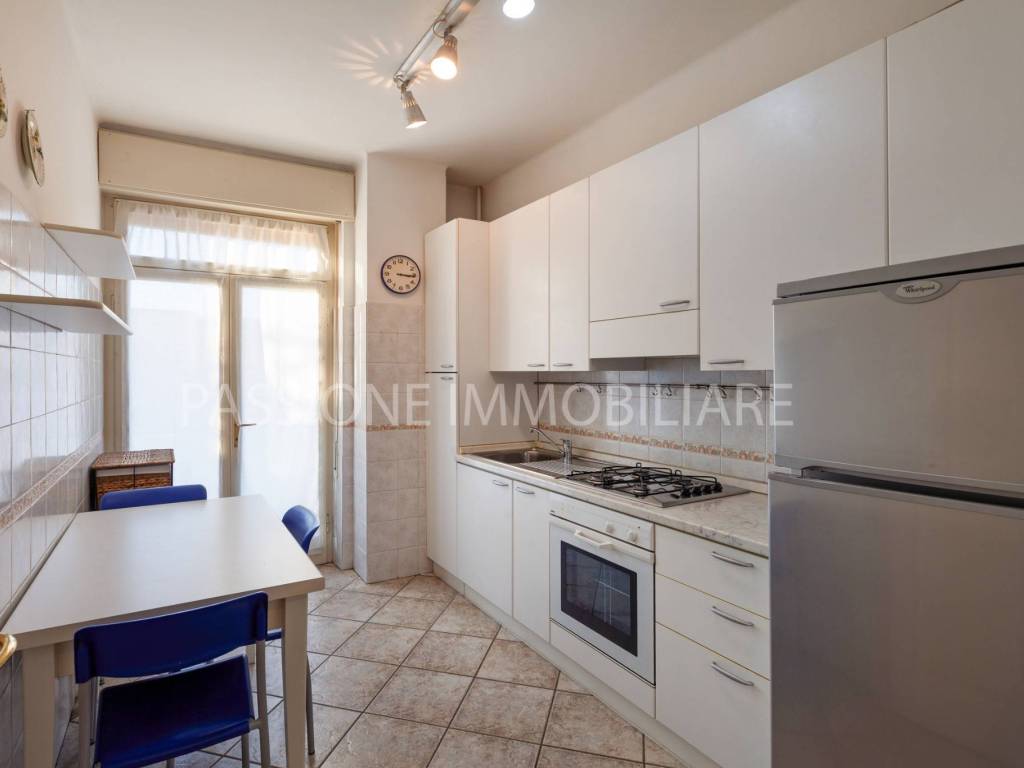 Appartamento a Brescia in Via Massimo d'Azeglio, 57 - Foto 3