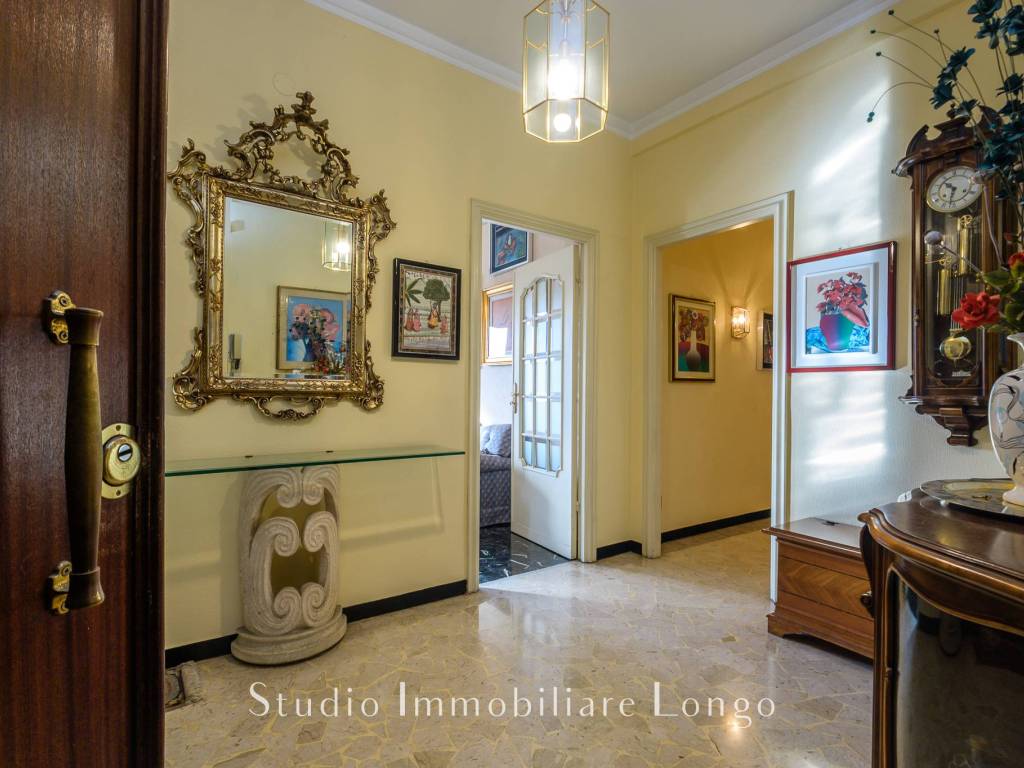 Appartamento a Genova in Corso Europa, 632 - Foto 3