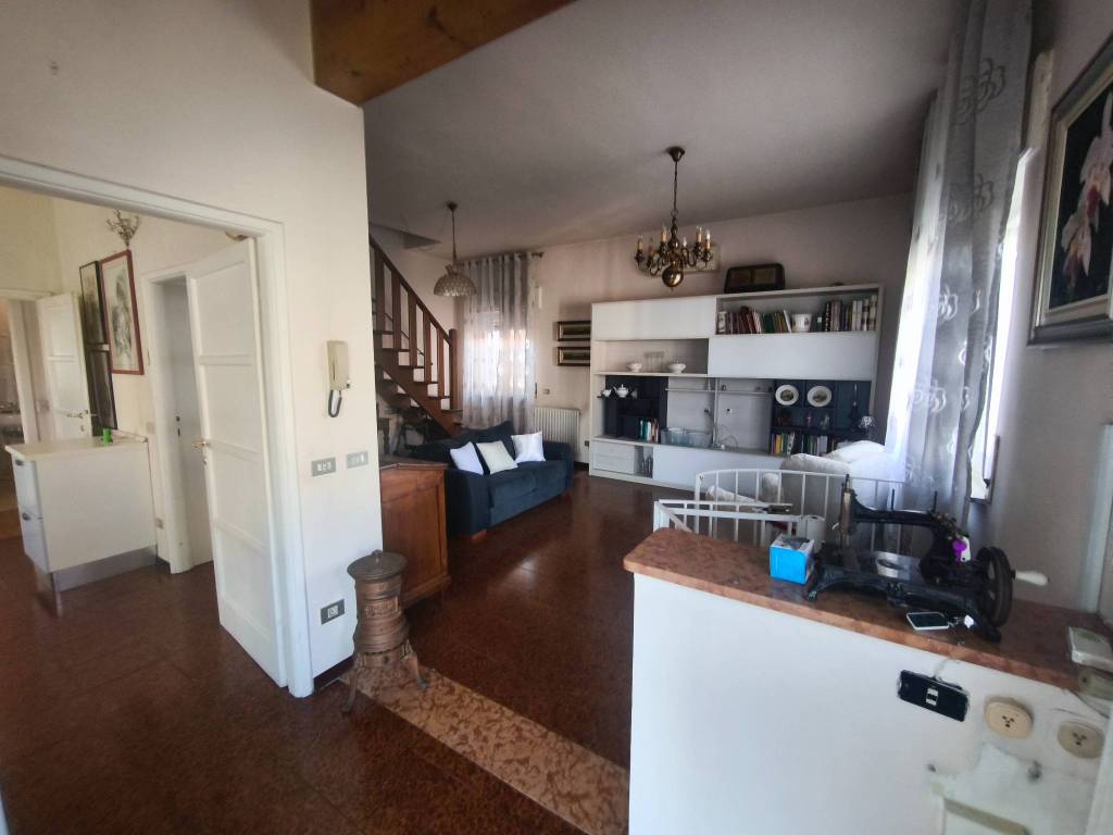 Villa a Carpaneto piacentino in Via Giancarlo Rossi, 42 - Foto 4