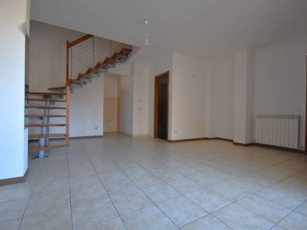 Appartamento a Chiaravalle in Via Repubblica - Foto 4