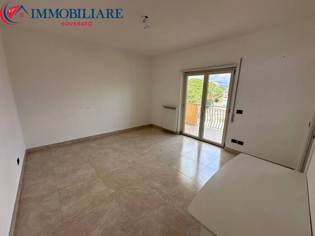 Appartamento a Soverato in Via dei Donatori di Sangue - Foto 5