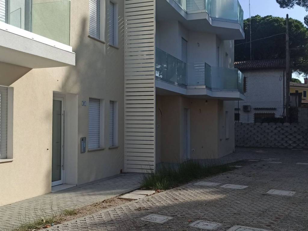 Attico / mansarda a Rosolina in Via delle Petunie - Foto 5