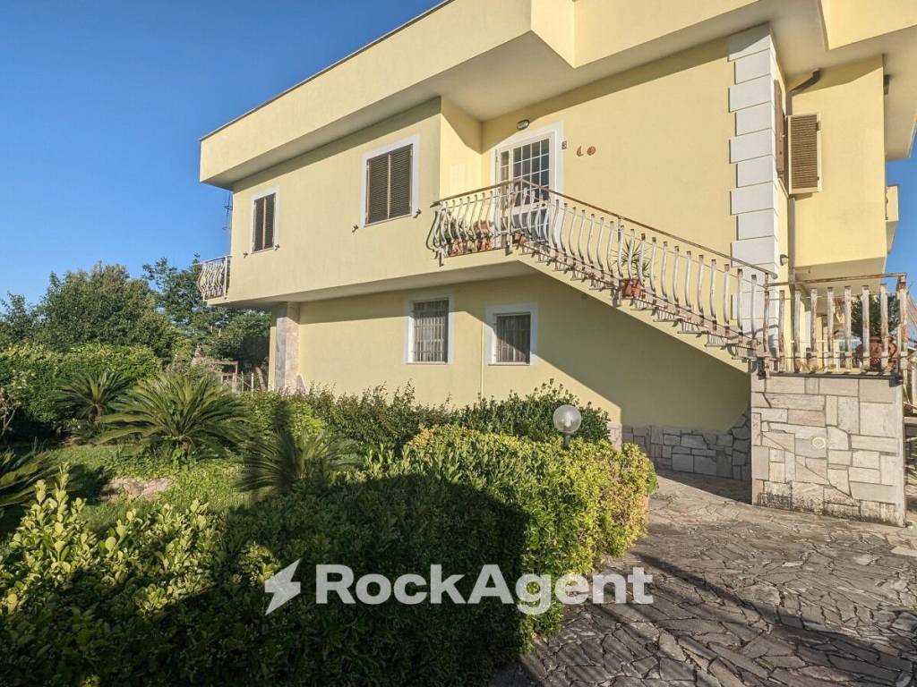 Villa a Priverno in Via Torretta Rocchigiana - Foto 2