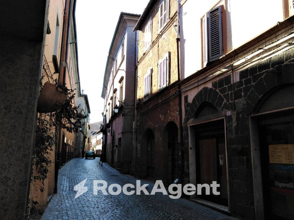 Appartamento a Acquapendente in Via Roma, 17 - Foto 2