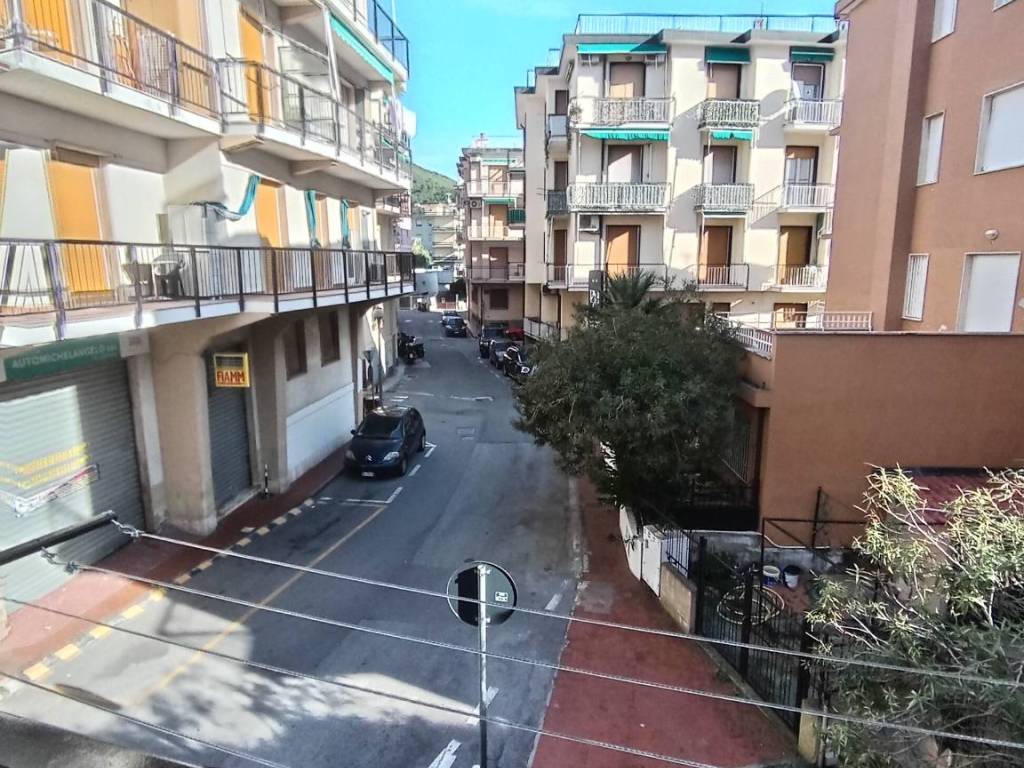 Appartamento a Spotorno in Via Liguria, 5 - Foto 2