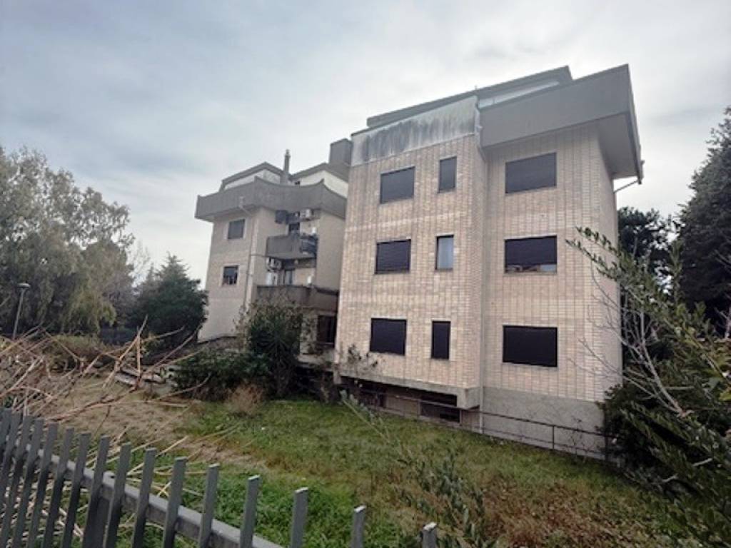 Appartamento a Castrolibero in Via della Pace - Foto 3
